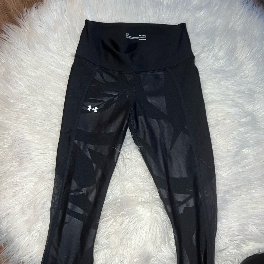 Black Under Armour leggings